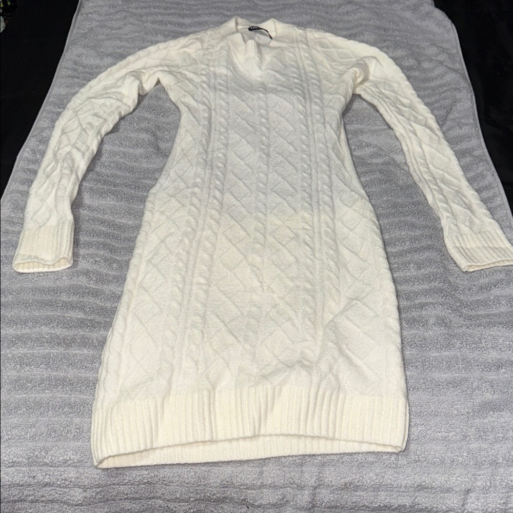 SHEIN White Backless Cable Knit Dress